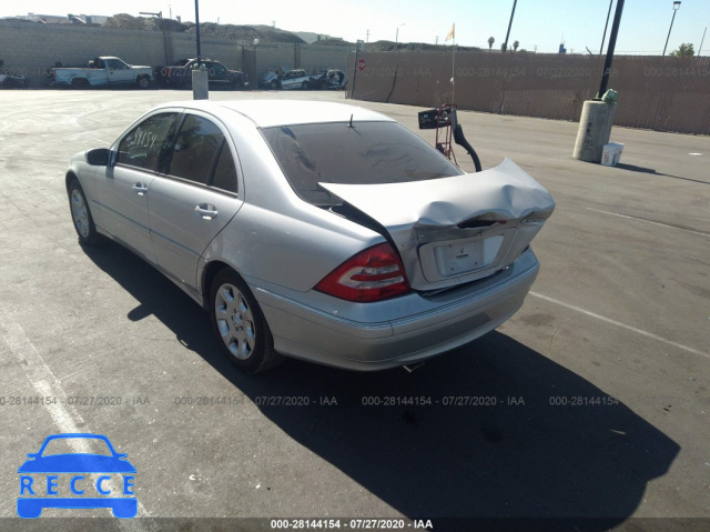 2005 MERCEDES-BENZ C-CLASS 2.6L WDBRF81JX5F715639 image 2