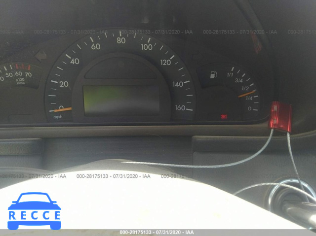 2001 MERCEDES-BENZ C-CLASS WDBRF61J51F111561 image 6