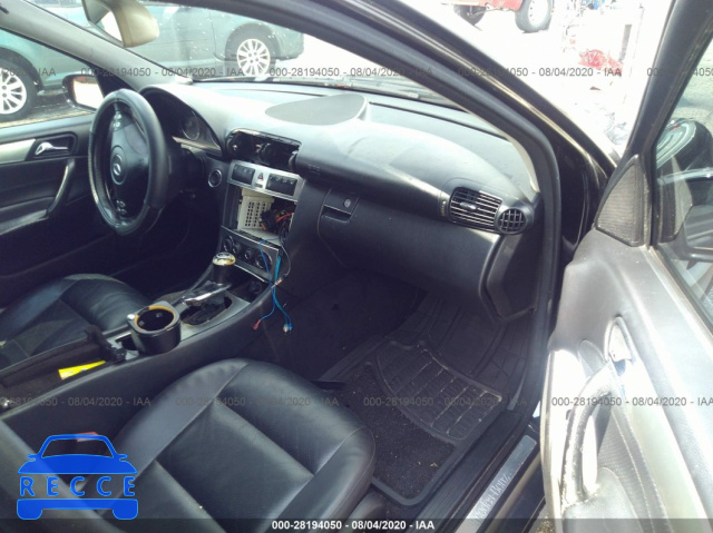 2006 MERCEDES-BENZ C-CLASS SPORT WDBRF52H76E021752 image 4