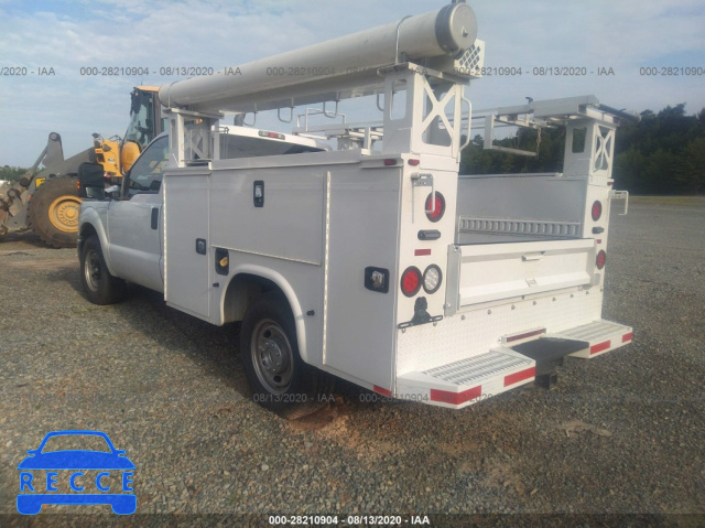 2016 FORD SUPER DUTY F-350 SRW XL/XLT 1FDBF3A6XGED41975 image 2