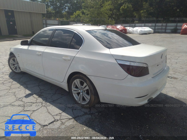 2009 BMW 5 SERIES 528I XDRIVE WBANV13599C152582 Bild 2