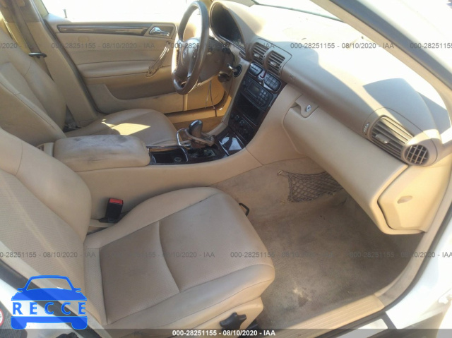 2001 MERCEDES-BENZ C-CLASS WDBRF61JX1F074197 зображення 4