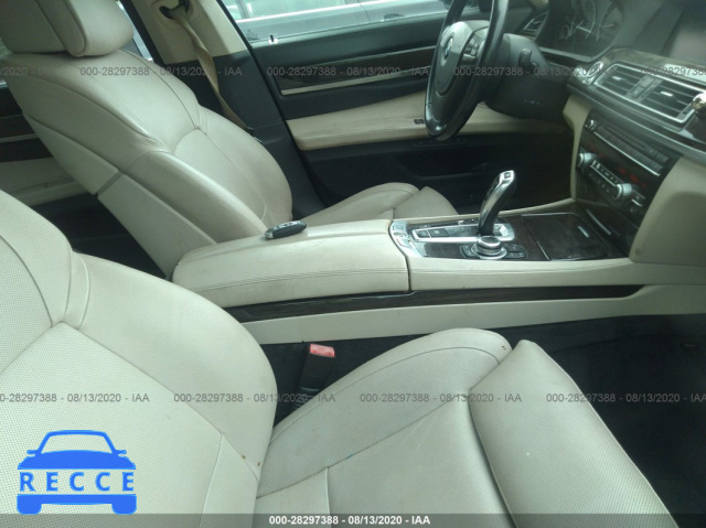 2011 BMW 7 SERIES 740LI WBAKB4C5XBC574007 зображення 4