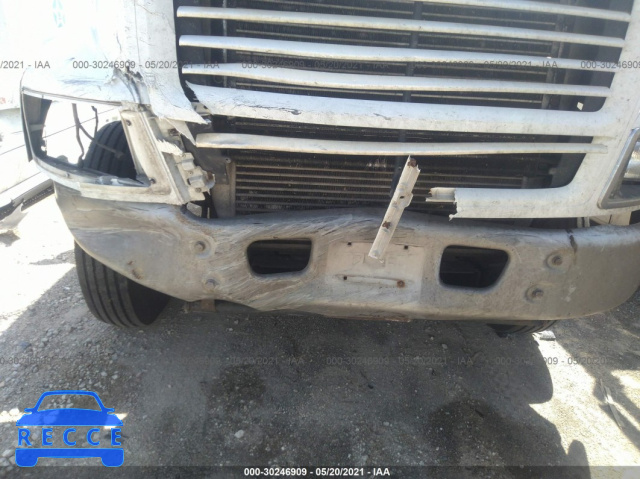 2000 STERLING TRUCK LT 9500 2FWYEDYB6YAG54084 Bild 10