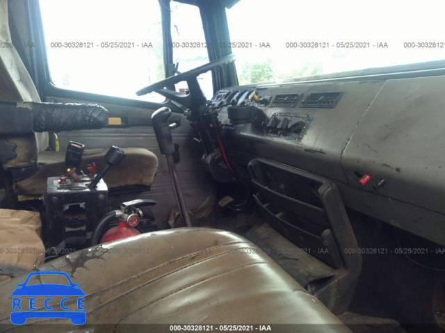 2000 FREIGHTLINER MEDIUM CONVENTIONAL FL112 1FV4TWEB0YHB94734 image 4
