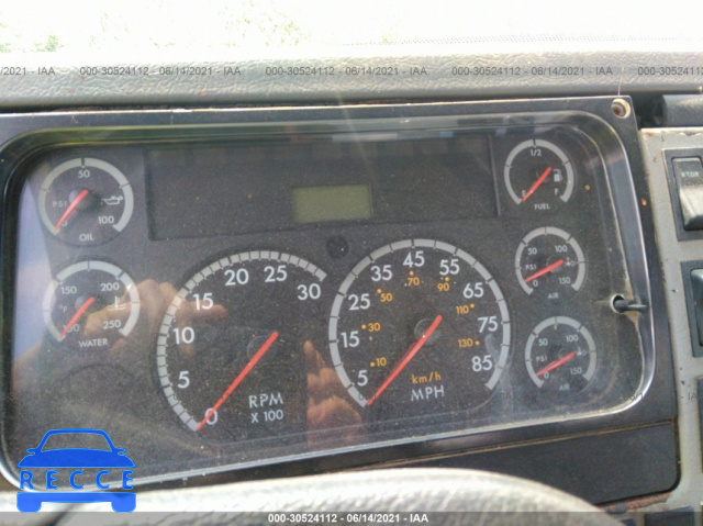 2004 FREIGHTLINER FL70 FL70 1FVABTDC04DM67927 image 5