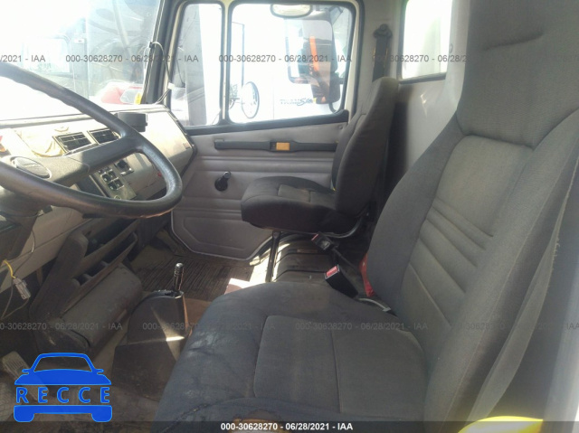 2000 FREIGHTLINER MEDIUM CONVENTIONAL FL70 1FV3HJAA0YHF60785 image 4