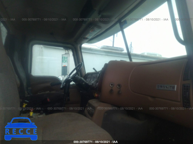 2006 MACK 700 CV700 1M2AG10C96M024892 image 4