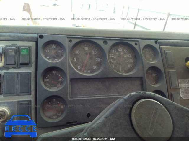 1999 FREIGHTLINER MEDIUM CONVENTIONAL FL70 1FV6HJBAXXHF71366 image 5