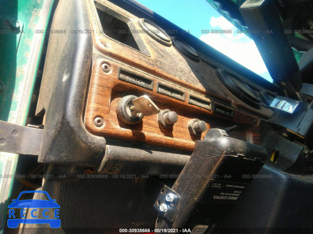 1997 FREIGHTLINER FLD FLD120 1FUPDSEB4VL722000 image 10