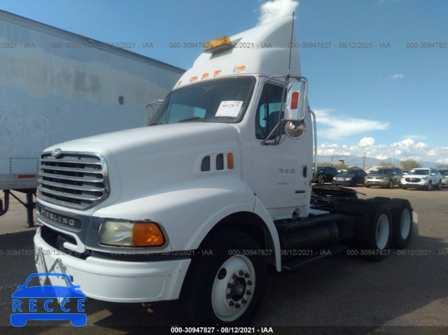 2002 STERLING TRUCK AT 9500 2FWJA3AS82AK15488 image 1