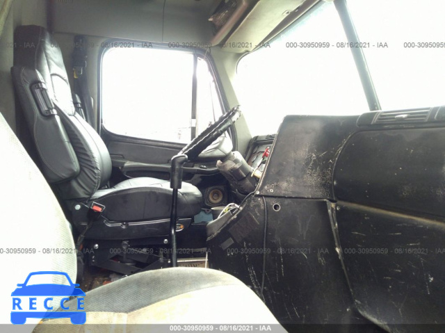 2003 FREIGHTLINER ST120 ST120 1FUJBBCG93LK58094 image 4