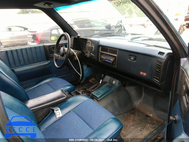 1987 GMC S15 JIMMY 1GKCT18R1H8540956 image 4