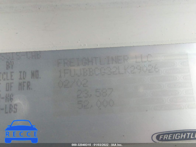 2002 FREIGHTLINER ST120 1FUJBBCG32LK29026 image 8
