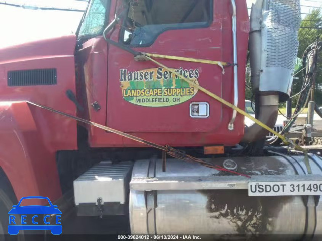 2004 MACK CH613 CH600 1M1AA18Y34N155782 image 17