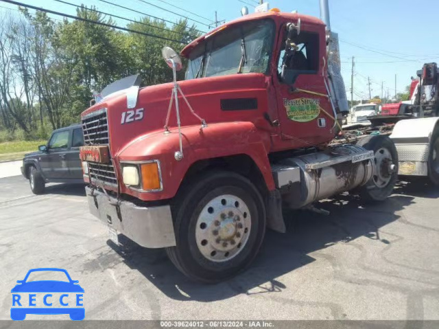 2004 MACK CH613 CH600 1M1AA18Y34N155782 image 1