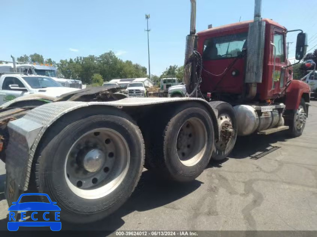 2004 MACK CH613 CH600 1M1AA18Y34N155782 image 3
