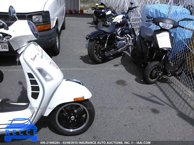 2018 VESPA GTS 300 SUPER ZAPMA39L3J5200242 image 4