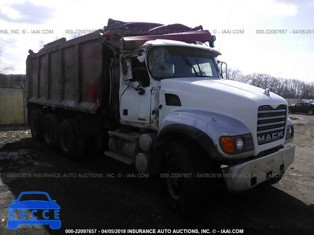 2007 MACK 700 CV700 1M2AG11C57M060241 image 0
