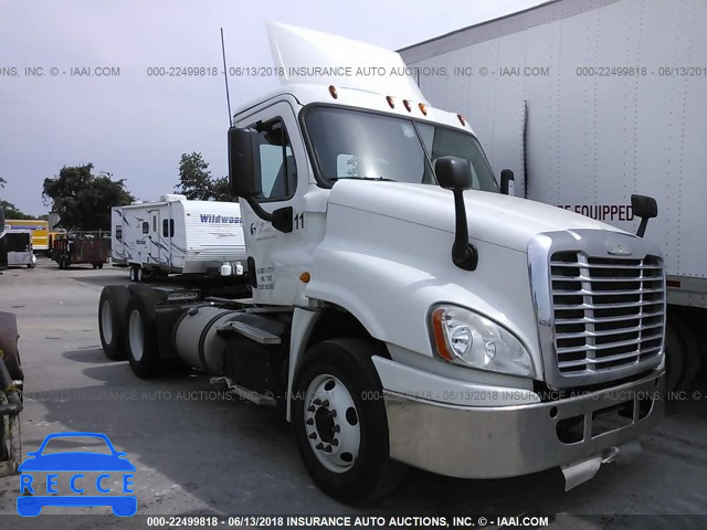 2015 FREIGHTLINER CASCADIA 125 3AKJGEDV4FSGF1671 image 0