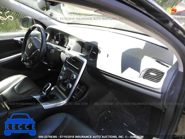 2016 VOLVO V60 PREMIER YV1612SK2G1308688 image 4