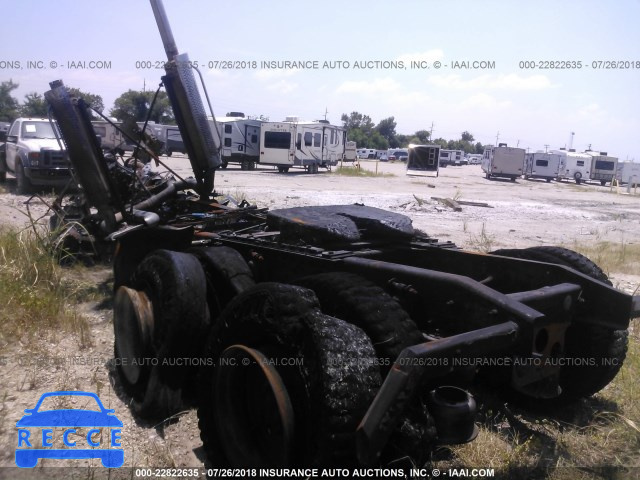 2004 FREIGHTLINER COLUMBIA COLUMBIA 1FUJA6AVX4LM66840 image 2