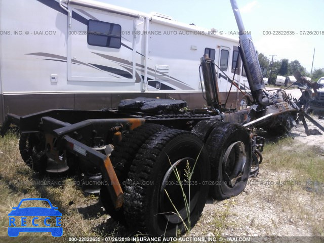 2004 FREIGHTLINER COLUMBIA COLUMBIA 1FUJA6AVX4LM66840 image 3