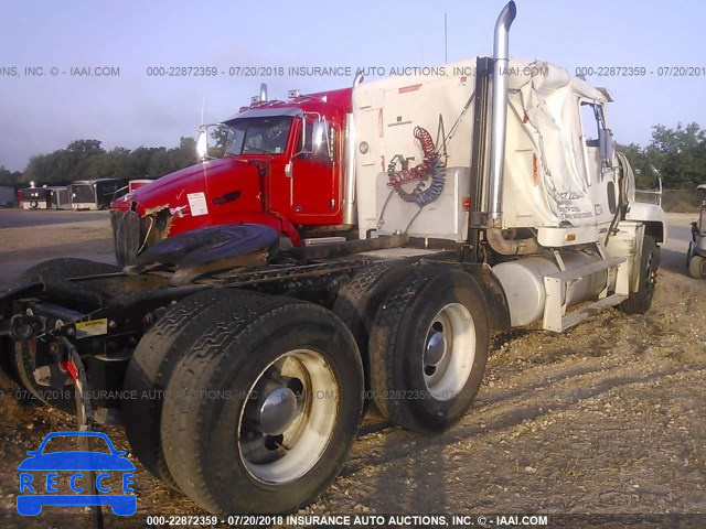 2000 FREIGHTLINER CONVENTIONAL FLD120 1FUYDCYB4YPB68611 Bild 3
