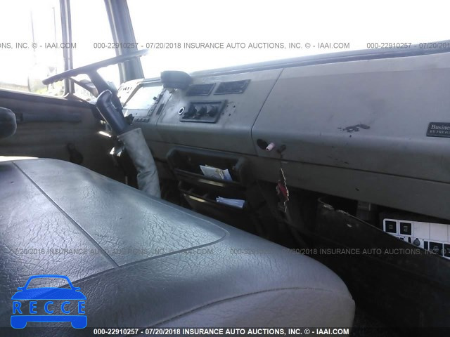 2004 FREIGHTLINER FL80 1FVHBXAK14HM27379 image 4