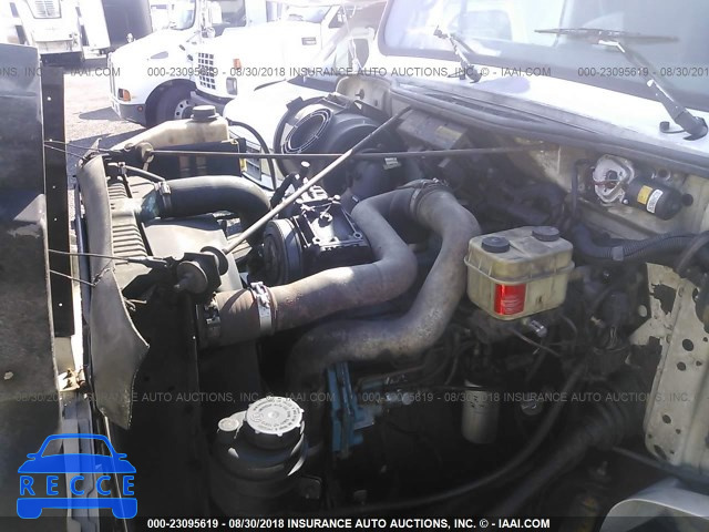 1998 INTERNATIONAL 4000 4700 1HTSCAAM3WH518575 image 8