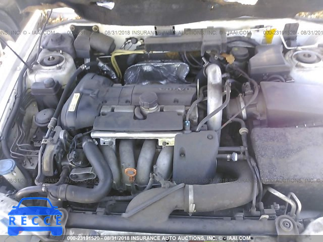 2002 VOLVO V40 1.9T YV1VW29532F866087 image 9