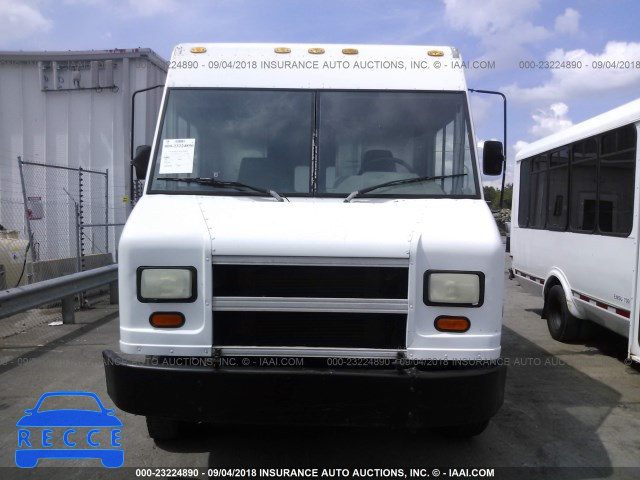 2001 FREIGHTLINER CHASSIS M LINE WALK-IN VAN 4UZAANBW61CJ01006 image 6