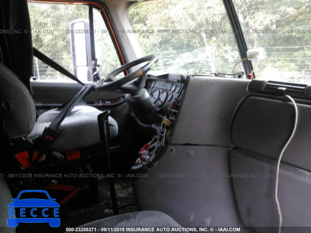 2006 FREIGHTLINER ST120 ST120 1FUJBBCG26LU69903 image 4