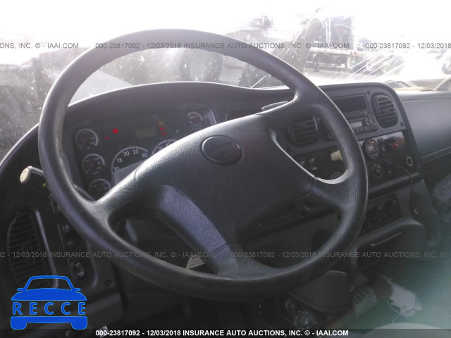 2011 FREIGHTLINER M2 106 MEDIUM DUTY 1FVACWDT9BDBA6075 image 4