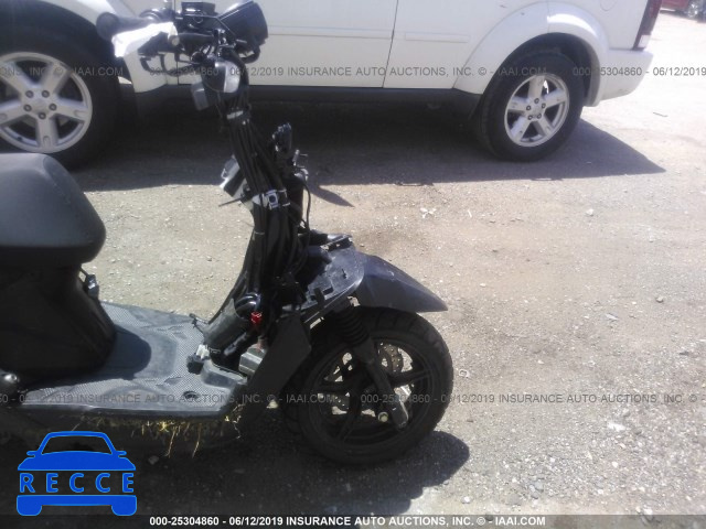 2016 YAMAHA YW125 RKRSEB1Y4GA001076 Bild 4