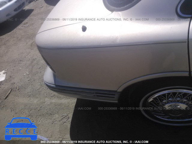 1993 OLDSMOBILE 88 ROYALE 1G3HN53L7PH329359 image 5