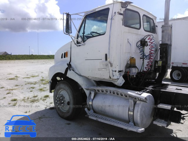 2005 STERLING TRUCK A9500 9500 2FWBA2DE45AN84907 image 6