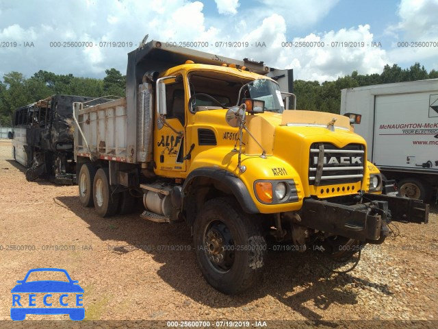 2005 MACK 700 CV700 1M2AG11C95M016286 image 0
