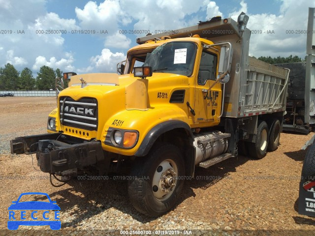 2005 MACK 700 CV700 1M2AG11C95M016286 image 1