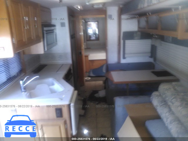 2005 WORKHORSE CUSTOM CHASSIS MOTORHOME CHASSIS W22 5B4MP67G753403164 image 7