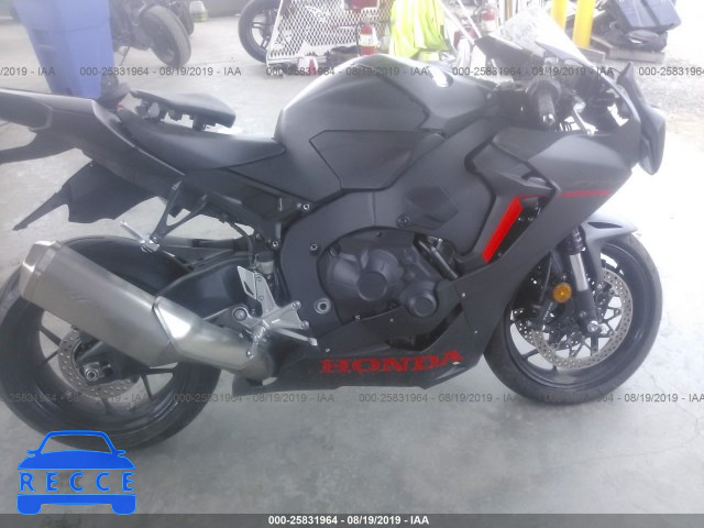 2017 HONDA CBR1000 RA JH2SC7751HK000591 Bild 7