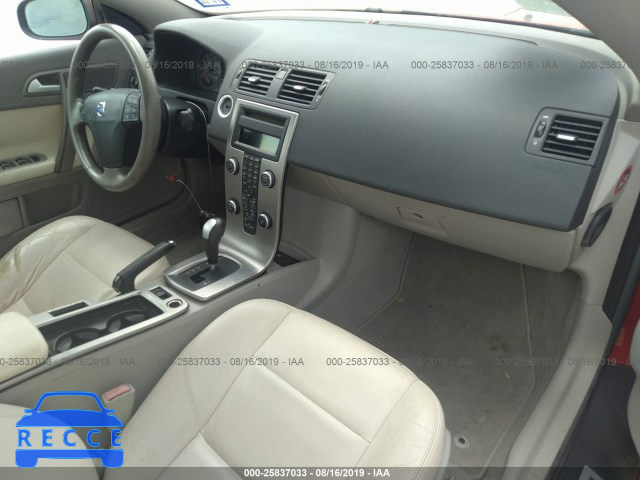 2010 VOLVO C70 T5 YV1672MCXAJ093895 image 4
