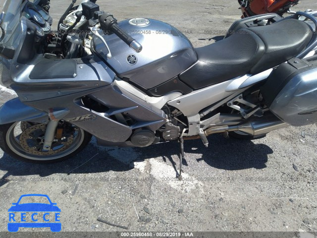 2004 YAMAHA FJR1300 JYARP07E64A002299 Bild 8