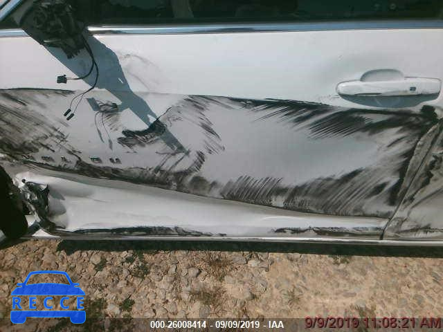 2020 CHEVROLET MALIBU LT 1G1ZD5ST8LF002878 Bild 2