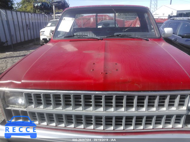 1982 CHEVROLET C20 2GCFC24H3C1207410 Bild 5