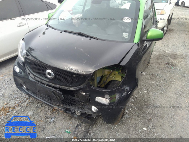 2017 SMART FORTWO ELECTRIC DRIVE PASSION/PRIME WMEFK9BA4HK227126 image 5