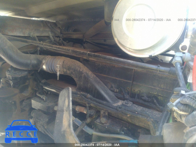 2001 FREIGHTLINER FLD FLD120 1FUYDDYB61DG88855 image 9