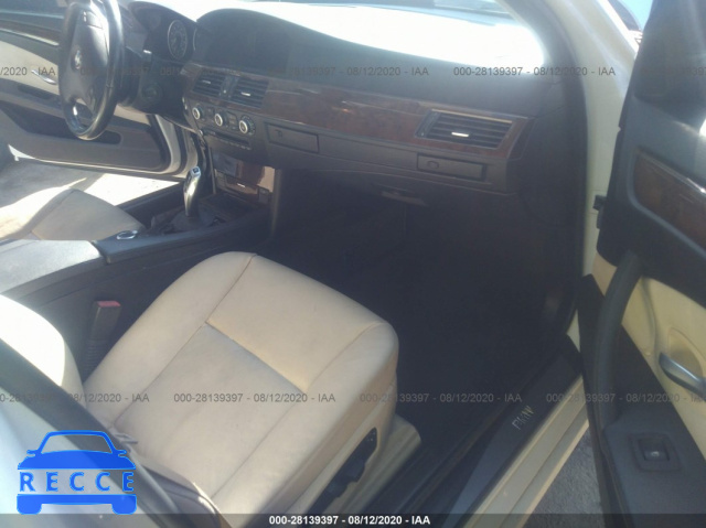 2010 BMW 5 SERIES 528I WBANU5C54AC128091 Bild 4
