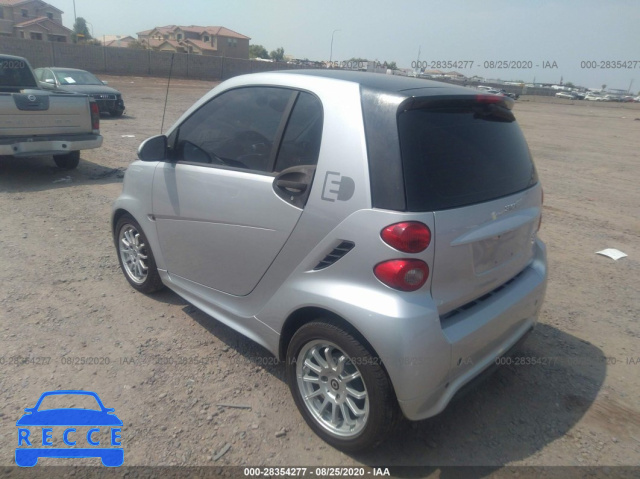 2013 SMART FORTWO ELECTRIC DRIVE WMEEJ9AA6DK599819 image 2