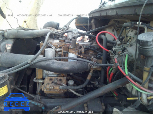 1999 FREIGHTLINER FL70 FL70 1FV6HJBA0XHA09105 image 9